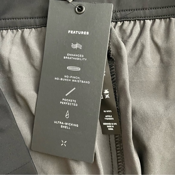 Ten Thousand Men’s 5” Interval Short Black Camo Size XXL New Unlined - Picture 6 of 9